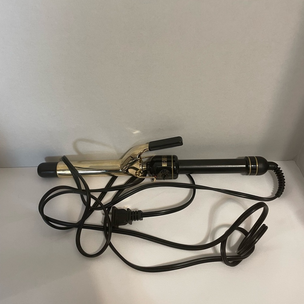 Hot Tools Pro Signature Gold Curling Iron 280 to 450‎ degree range black/gold